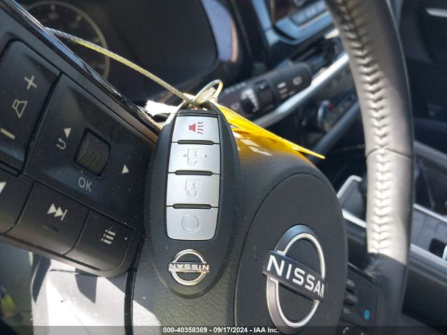 5N1DR3BA6NC257017 Nissan Pathfinder Sv 2wd