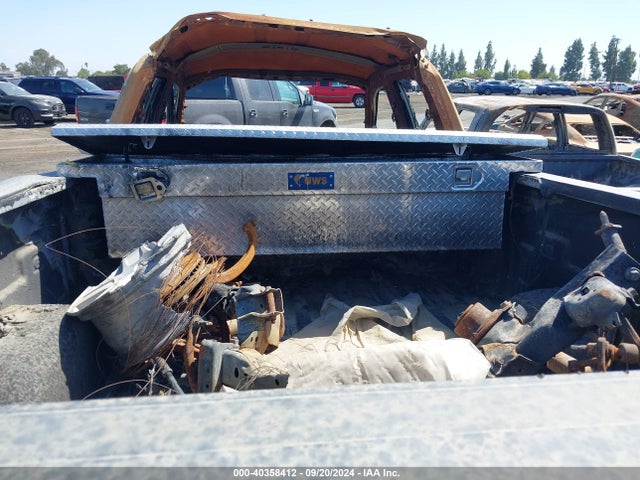 1GCVYDET7NZ131812 Chevrolet lm2