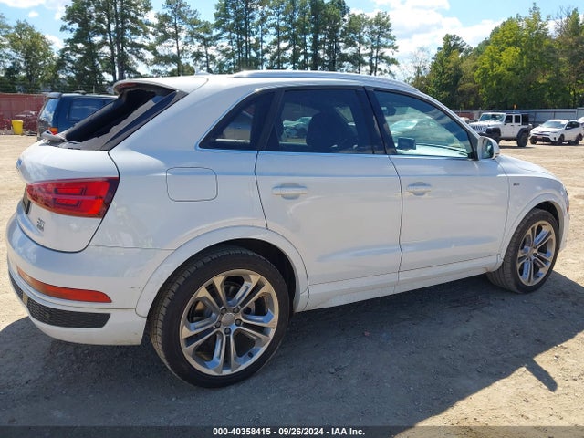 WA1GFCFS0GR004802 Audi Q3 2.0t Premium Plus