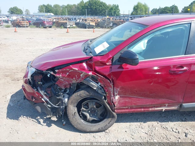 Toyota RAV4 LE 2018 2T3ZFREV3JW437468 Image 18