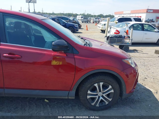 Toyota RAV4 LE 2018 2T3ZFREV3JW437468 Image 20