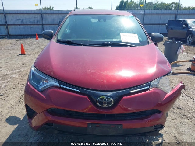 Toyota RAV4 LE 2018 2T3ZFREV3JW437468 Image 6