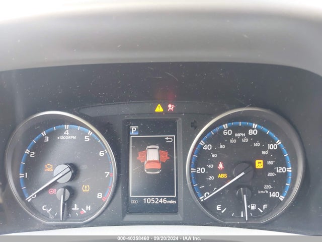 Toyota RAV4 LE 2018 2T3ZFREV3JW437468 Image 7