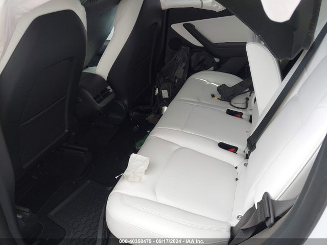 2022 TESLA MODEL Y 7SAYGDEE0NF329786 Photo 7
