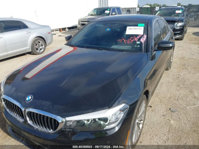 WBAJA9C5XJB250961 BMW 530e Iperformance