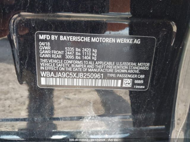 WBAJA9C5XJB250961 BMW 530e Iperformance