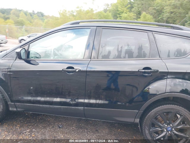 Ford ESCAPE SE 2017 1FMCU0GD9HUC86537 Image 15