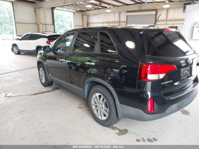5XYKTCA61EG534890 KIA SORENTO LX