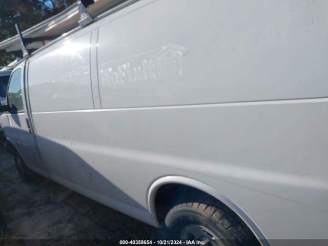 1GCWGBFF9G1267056 Chevrolet Express 2500 Work Van