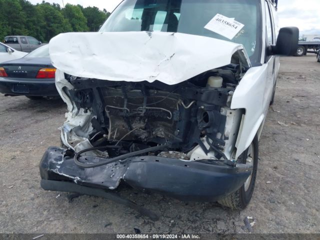 1GCWGBFF9G1267056 Chevrolet Express 2500 Work Van