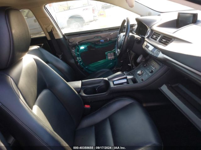 JTHKD5BH8H2293626 Lexus CT 200H