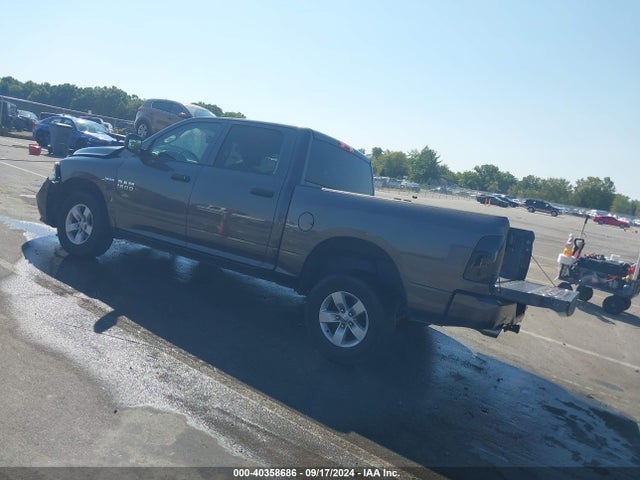 RAM 1500 Express 2016 3C6RR7KT8GG327045 Image 3