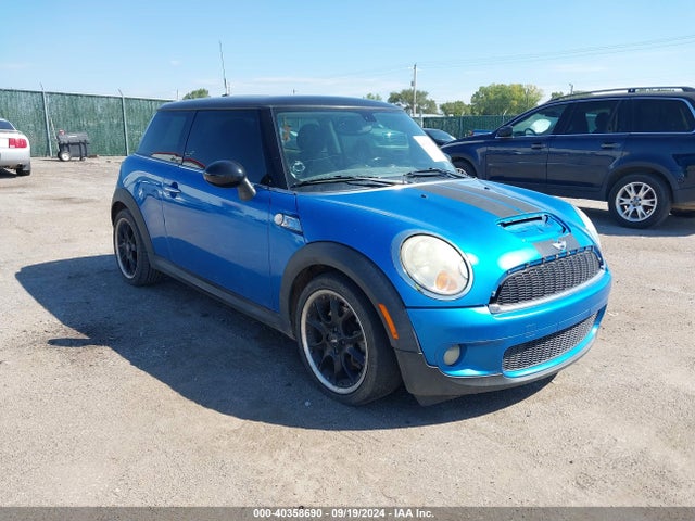 2009 MINI COOPER S WMWMF73529TT99793 Photo 0