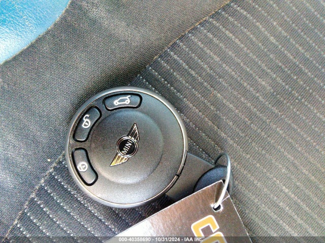 2009 MINI COOPER S WMWMF73529TT99793 Photo 10