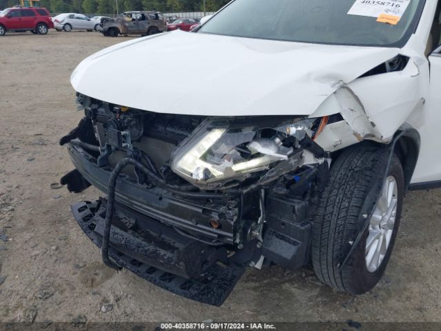 JN8AT2MT5HW154034 Nissan ROGUE SV