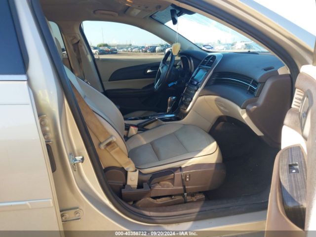 1G11D5SLXFF241236 Chevrolet MALIBU 2LT