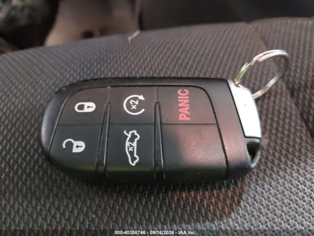 2C3CDXJG6GH233557 Dodge Charger Sxt