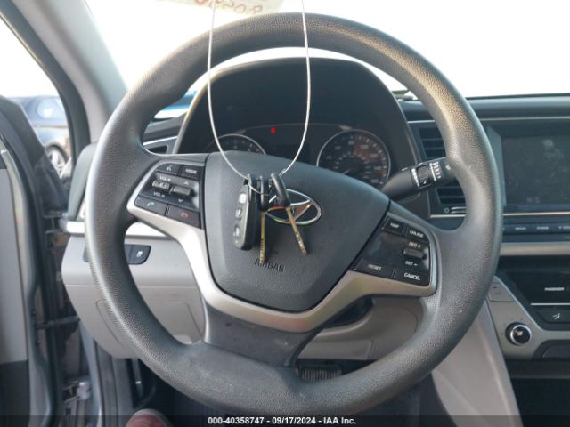 5NPD84LFXHH139973 Hyundai ELANTRA SE