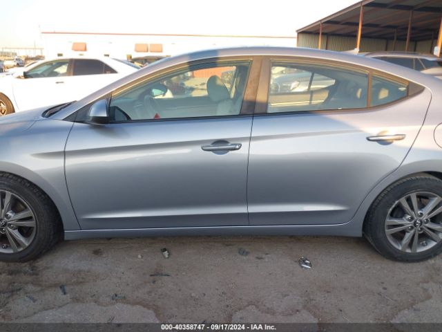 5NPD84LFXHH139973 Hyundai ELANTRA SE