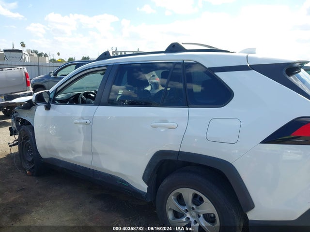 Toyota RAV4 LE 2021 2T3K1RFV1MW178739 Image 15