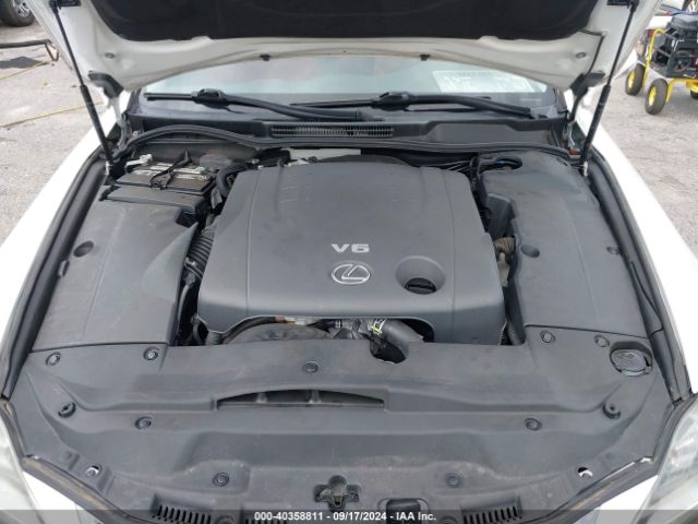 2014 LEXUS IS 250C JTHFF2C22E2531857 Photo 9