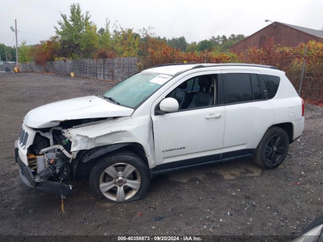 1C4NJDEB0GD541850 Jeep Compass Latitude