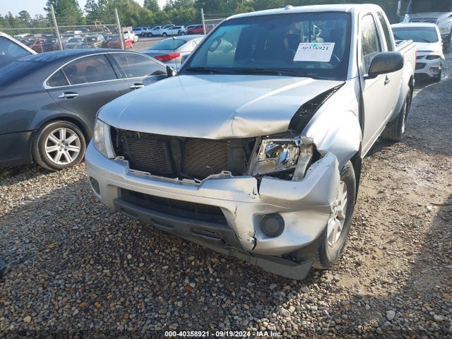 Nissan Frontier Sv 2017 1N6DD0CU1HN734033 Image 6