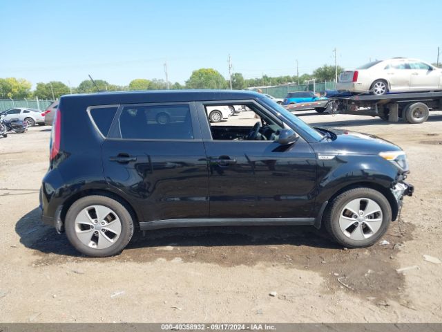 KNDJN2A22F7215431 KIA Soul