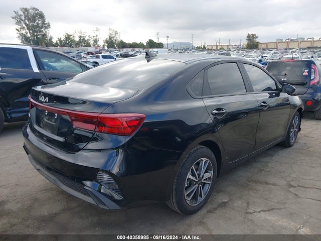 KIA Forte Lxs 2024 3KPF24AD0RE753934 Image 4