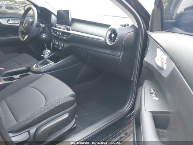 KIA Forte Lxs 2024 3KPF24AD0RE753934 Image 5
