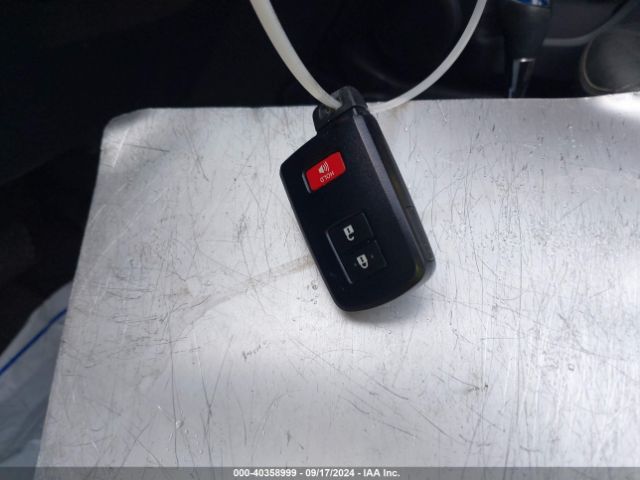 JTDKDTB39J1606107 Toyota Prius C Four