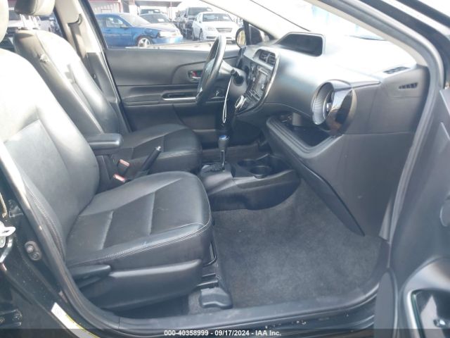 JTDKDTB39J1606107 Toyota Prius C Four