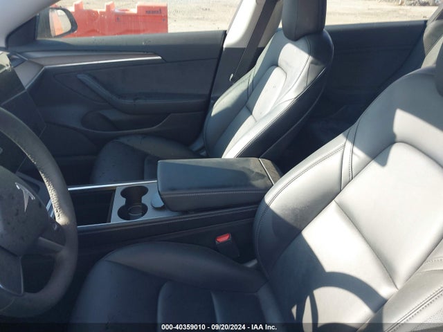 2021 TESLA MODEL 3 5YJ3E1EA3MF092105 Photo 4