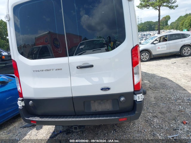 Ford Transit-250 2020 1FTBR1C84LKA12697 Image 16