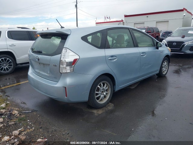 Toyota Prius V Two 2014 JTDZN3EU7E3337048 Image 4
