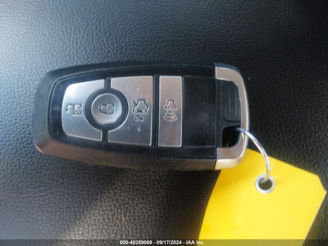 3FA6P0T99LR235622 Ford FUSION SE