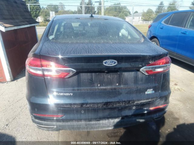 3FA6P0T99LR235622 Ford FUSION SE