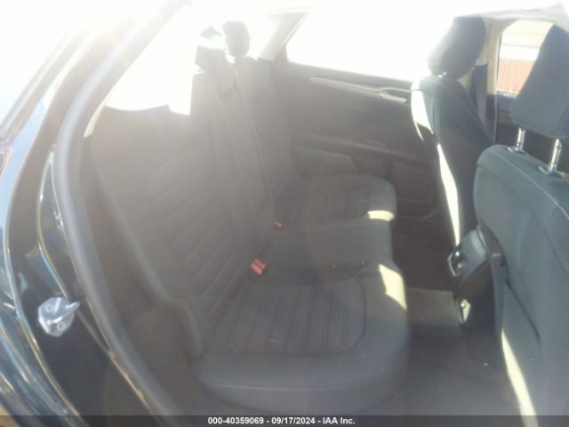 3FA6P0T99LR235622 Ford FUSION SE