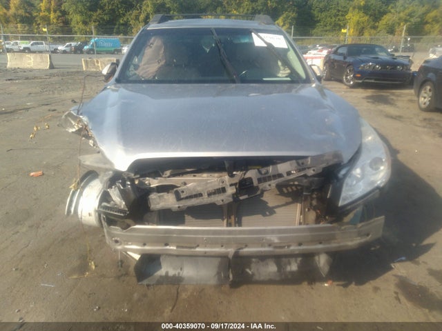 Subaru Outback 2.5i Premium 2014 4S4BRBCC7E3322250 Image 11