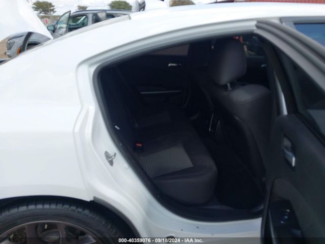 2C3CDXHG2KH740499 Dodge Charger Gt Rwd