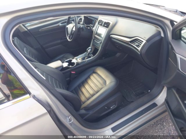3FA6P0H97FR156897 Ford FUSION SE