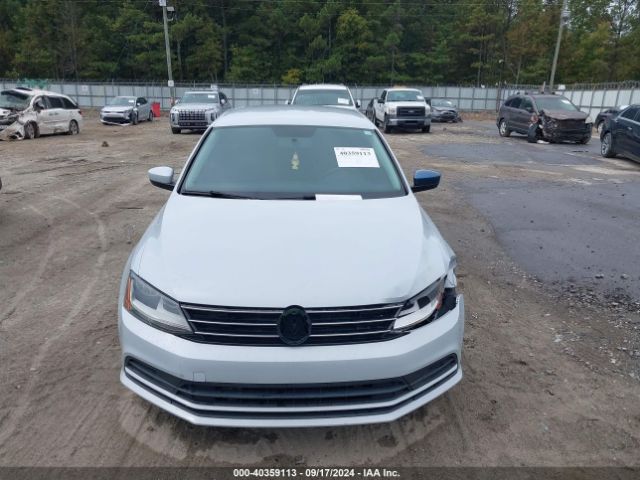 3VW2B7AJXHM269308 Volkswagen Jetta 1.4t S