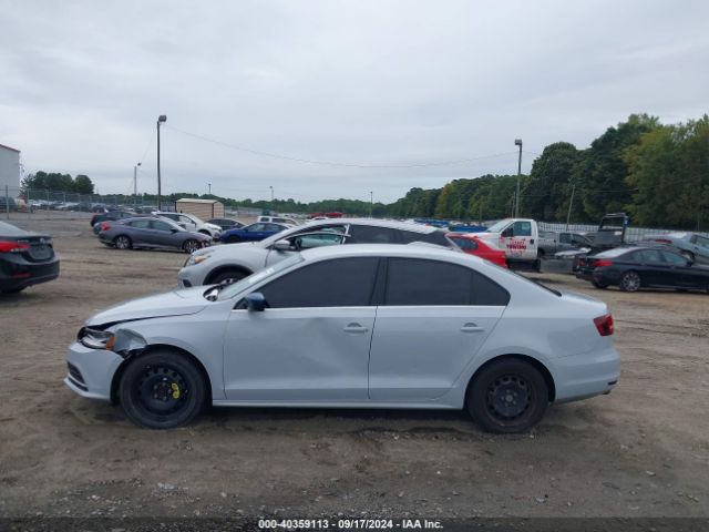 3VW2B7AJXHM269308 Volkswagen Jetta 1.4t S