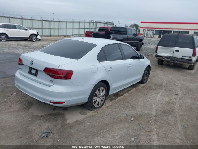 3VW2B7AJXHM269308 Volkswagen Jetta 1.4t S
