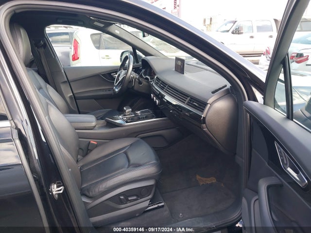 WA1LAAF79HD027734 Audi Q7 3.0t Premium