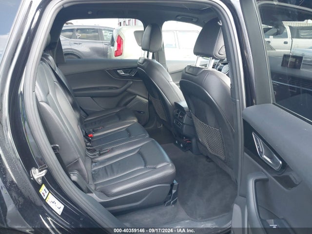 WA1LAAF79HD027734 Audi Q7 3.0t Premium