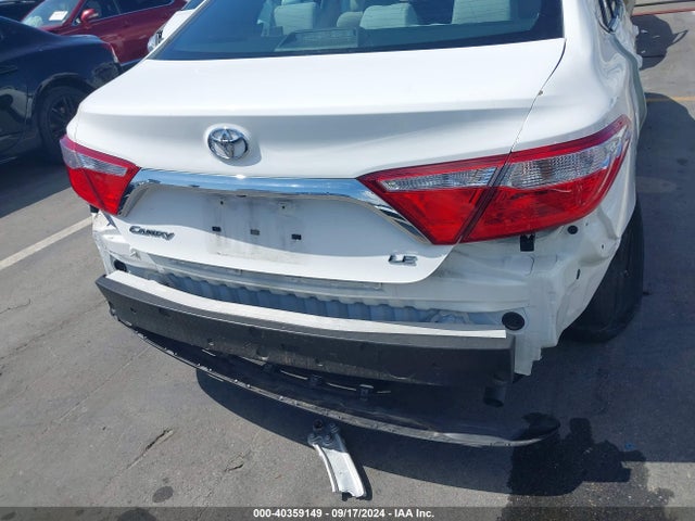 Toyota CAMRY LE 2015 4T4BF1FK9FR491452 Image 17