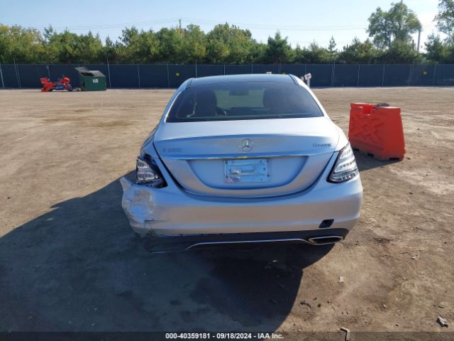 WDDWF4KB2JR320325 Mercedes-Benz C 300 4matic