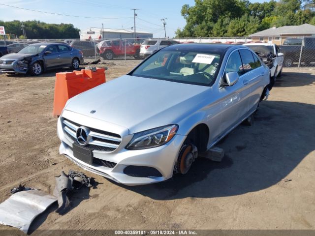 WDDWF4KB2JR320325 Mercedes-Benz C 300 4matic