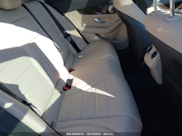 WDDWF4KB2JR320325 Mercedes-Benz C 300 4matic
